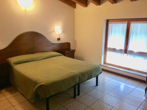 Hotel Edelweiss Сан-Дзено-ди-Монтанья Экстерьер фото